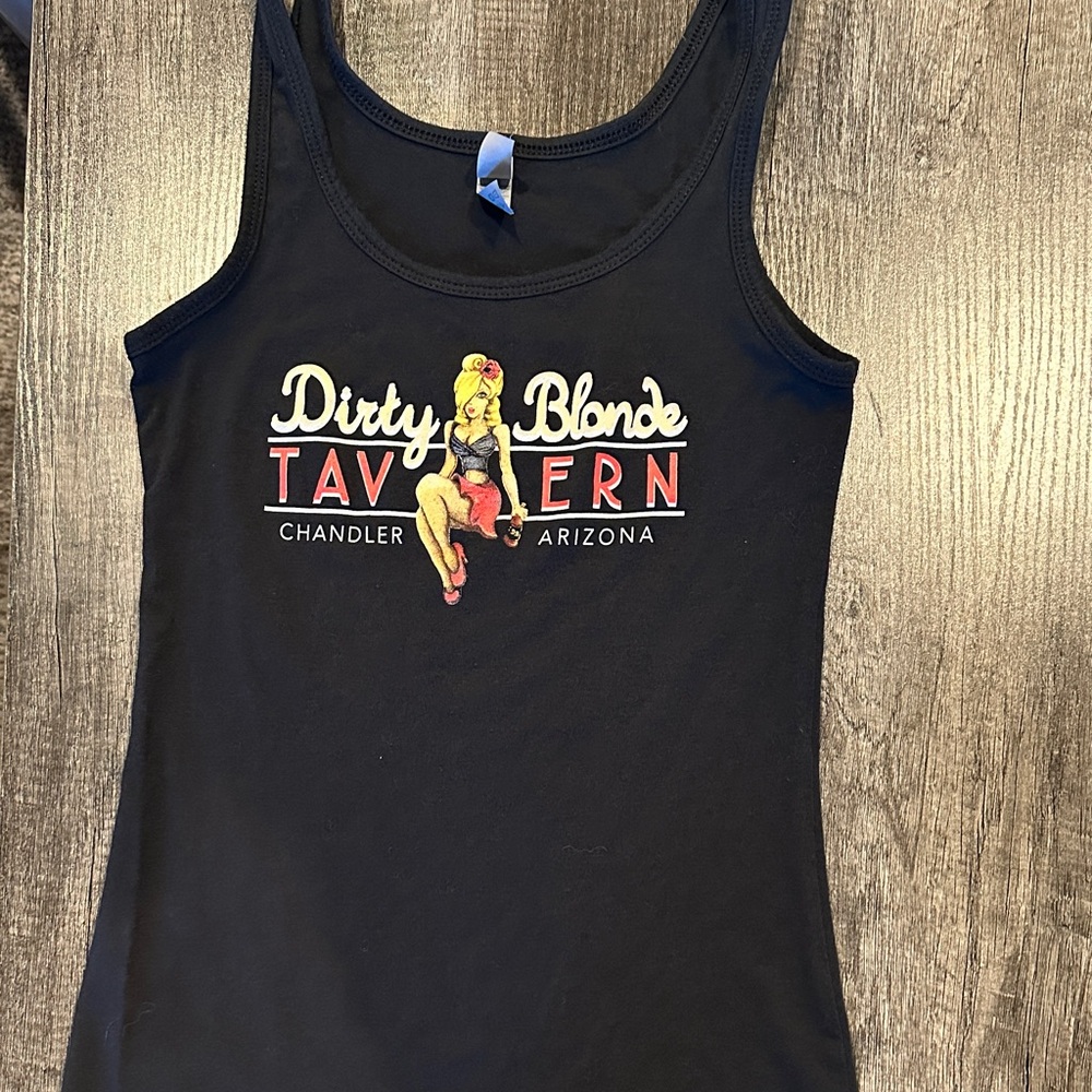 💋💄 Dirty Blonde Dive Bar Tank